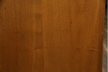 イギリスビンテージ　希少!!　ERCOL(アーコール)　美しい木目と滑らかに面取りされた扉が上品な雰囲気を醸し出すワードローブ(洋服タンス、収納棚、戸棚、キャビネット、ヴィンテージ、英国)(R-066300)