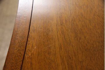中古　DREXEL HERITAGE(ドレクセルヘリテイジ)　Triune(トライユン)　クラシカルな佇まいが魅力のコンソールテーブル(ホールチェスト、サイドボード、収納棚、戸棚、サイドキャビネット)(定価約34万円)(R-066301)