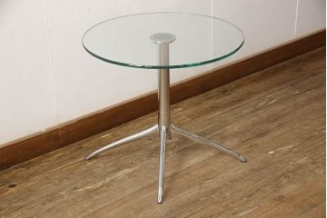 中古　短期使用　極美品　北欧家具　ノルウェー製　Stressless Urban table(ストレスレス・アーバンテーブル)　Sサイズ　洗練されたモダンデザインがお洒落なガラステーブル(回転テーブル、丸テーブル、ラウンドテーブル、カクテルテーブル、サイドテーブル、コーヒーテーブル)(R-066305)