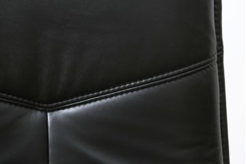 中古　美品　ノルウェー製　EKORNES(エコーネス)　City(シティ)　Mサイズ　オットマン付き!!スタイリッシュなデザインが魅力のストレスレスチェア(スターベース、1人掛けソファ、1Pソファ、アームチェア、リクライニングチェア、フットスツール、北欧、本革、レザーチェア)(定価約30万円)(R-066318)
