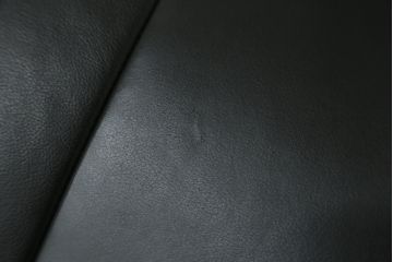 中古　美品　ノルウェー製　EKORNES(エコーネス)　City(シティ)　Mサイズ　オットマン付き!!スタイリッシュなデザインが魅力のストレスレスチェア(スターベース、1人掛けソファ、1Pソファ、アームチェア、リクライニングチェア、フットスツール、北欧、本革、レザーチェア)(定価約30万円)(R-066318)