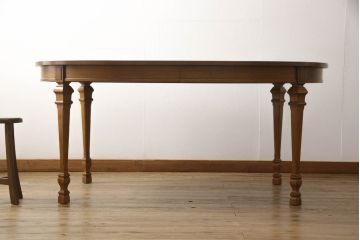 中古　DREXEL HERITAGE(ドレクセルヘリテイジ)　FRANCESCA(フランチェスカ)シリーズ　優美な佇まいのダイニングテーブル(エクステンションテーブル、食卓、4人掛け、6人掛け、8人掛け)(R-066359)