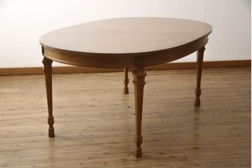 中古　DREXEL HERITAGE(ドレクセルヘリテイジ)　FRANCESCA(フランチェスカ)シリーズ　優美な佇まいのダイニングテーブル(エクステンションテーブル、食卓、4人掛け、6人掛け、8人掛け)(R-066359)