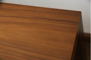 中古　美品　Cassinaixc.(カッシーナイクスシー)　IXC. R&D(イクスシー.R&D)　TRIX(トリックス)　ブラックウォールナット材　シンプルながら洗練されたデザインが魅力のダイニングテーブル(6人掛け、4人掛け、食卓)(定価約40万円)(R-066367)
