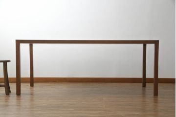 中古　美品　Cassinaixc.(カッシーナイクスシー)　IXC. R&D(イクスシー.R&D)　TRIX(トリックス)　ブラックウォールナット材　シンプルながら洗練されたデザインが魅力のダイニングテーブル(6人掛け、4人掛け、食卓)(定価約40万円)(R-066367)