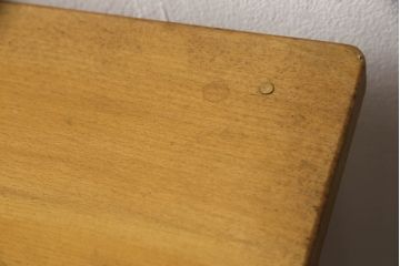 和製ビンテージ　昭和レトロ　ブナ材　樺(カバ)材　ノスタルジックな雰囲気漂う片袖机(ワークデスク、在宅用、在宅ワーク用、オフィスデスク、ヴィンテージ)(R-066375)