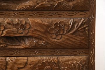 中古　美品!!　日光彫り　細部まで施された彫りが美しい小引き出し(卓上収納、小物収納)(R-066379)