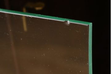 イギリスアンティーク　マホガニー材の美しい杢目が目を引く猫脚キャビネット(収納棚、戸棚、サイドボード、サイドキャビネット、飾り棚、英国)(R-066380)