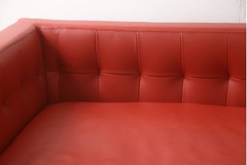 中古　美品　高級イタリア家具　Valdichienti (ヴァルディチェンティ)社　Luxor　本革(レザー)　レッドカラーが空間を彩る3人掛けソファ(トリプルソファ、三人掛けソファ、アームソファ)(R-066386)