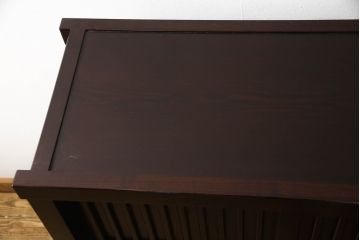 中古　ニレ材　上質な和の空間を演出する水屋箪笥サイドボード(茶箪笥、収納棚、戸棚、食器棚、サイドキャビネット)(R-066395)