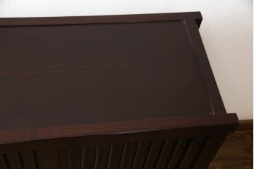 中古　ニレ材　上質な和の空間を演出する水屋箪笥サイドボード(茶箪笥、収納棚、戸棚、食器棚、サイドキャビネット)(R-066395)
