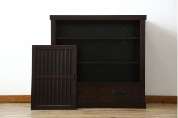 中古　ニレ材　上質な和の空間を演出する水屋箪笥サイドボード(茶箪笥、収納棚、戸棚、食器棚、サイドキャビネット)(R-066395)