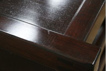 中古　ニレ材　上質な和の空間を演出する水屋箪笥サイドボード(茶箪笥、収納棚、戸棚、食器棚、サイドキャビネット)(R-066395)