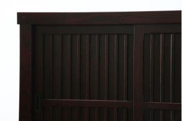 中古　ニレ材　上質な和の空間を演出する水屋箪笥サイドボード(茶箪笥、収納棚、戸棚、食器棚、サイドキャビネット)(R-066395)