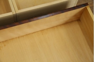 和製ヴィンテージ　北海道民芸家具　上品な佇まいが魅力的なチェスト　(R-066396)