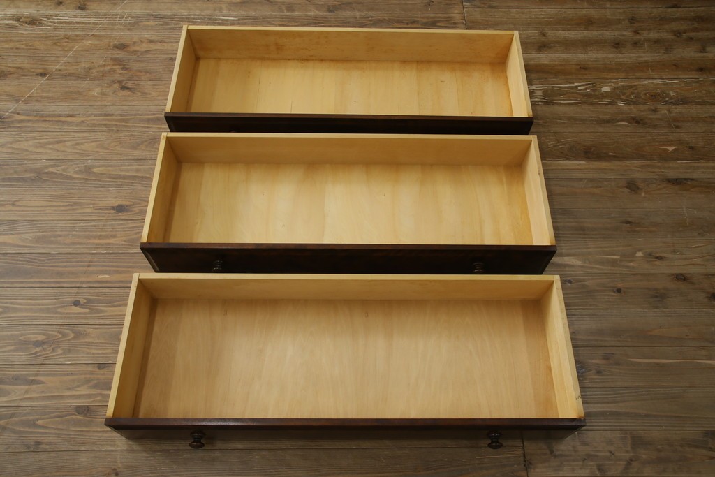 和製ヴィンテージ　北海道民芸家具　上品な佇まいが魅力的なチェスト　(R-066396)