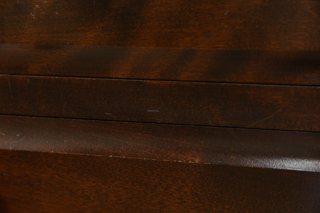 和製ヴィンテージ　北海道民芸家具　上品な佇まいが魅力的なチェスト　(R-066396)