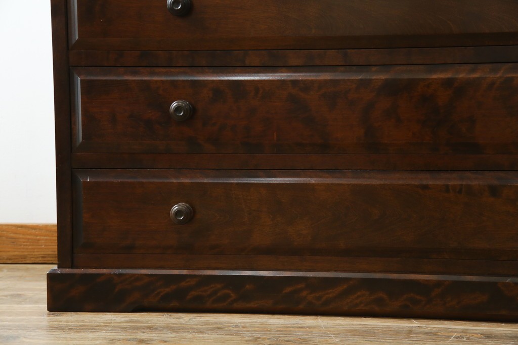 和製ヴィンテージ　北海道民芸家具　上品な佇まいが魅力的なチェスト　(R-066396)