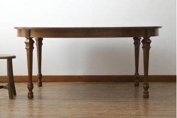 中古　DREXEL HERITAGE(ドレクセルヘリテイジ)　FRANCESCA(フランチェスカ)シリーズ　優美な佇まいのダイニングテーブル(エクステンションテーブル、食卓、4人掛け、6人掛け、8人掛け、オーバル型)(R-066399)