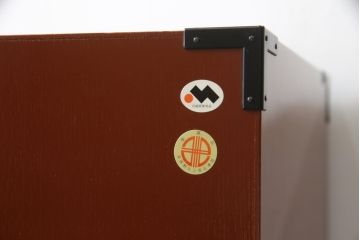 中古　欅産業　漆塗り　朱塗り　迫力のある手打ち金具が目を引く仙台民芸小箪笥(仙台箪笥、片開小箪笥、小引き出し、小物収納、卓上収納)(R-066402)