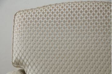 中古　超美品!!　DREXEL HERITAGE(ドレクセルヘリテイジ)　Upholstery(アップホルスタリー)　張り替え済み　クラシカルな佇まいの1人掛けソファ(アームチェア、一人掛け、1P、ラウンジチェア)(R-066406)