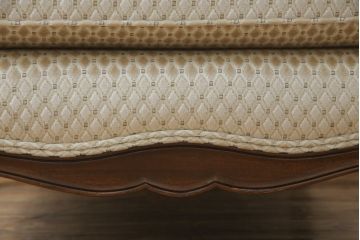 中古　超美品!!　DREXEL HERITAGE(ドレクセルヘリテイジ)　Upholstery(アップホルスタリー)　張り替え済み　クラシカルな佇まいの1人掛けソファ(アームチェア、一人掛け、1P、ラウンジチェア)(R-066406)