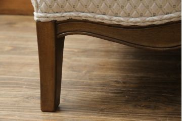 中古　超美品!!　DREXEL HERITAGE(ドレクセルヘリテイジ)　Upholstery(アップホルスタリー)　張り替え済み　クラシカルな佇まいの1人掛けソファ(アームチェア、一人掛け、1P、ラウンジチェア)(R-066406)