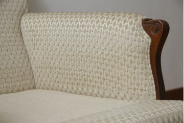 中古　超美品!!　DREXEL HERITAGE(ドレクセルヘリテイジ)　Upholstery(アップホルスタリー)　張り替え済み　クラシカルな佇まいの1人掛けソファ(アームチェア、一人掛け、1P、ラウンジチェア)(R-066406)