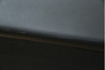 中古　オーストリア製　ヴィットマン(WITTMANN)　本革(レザー)　高級感漂う佇まいが魅力の1人掛けソファ(一人掛け、1P、アームソファ、ラウンジソファ)(R-066414)