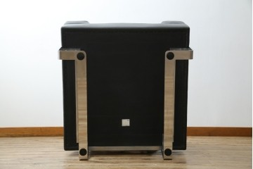 中古　オーストリア製　ヴィットマン(WITTMANN)　本革(レザー)　高級感漂う佇まいが魅力の1人掛けソファ(一人掛け、1P、アームソファ、ラウンジソファ)(R-066414)