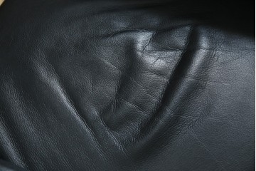 中古　オーストリア製　ヴィットマン(WITTMANN)　本革(レザー)　高級感漂う佇まいが魅力の1人掛けソファ(一人掛け、1P、アームソファ、ラウンジソファ)(R-066414)