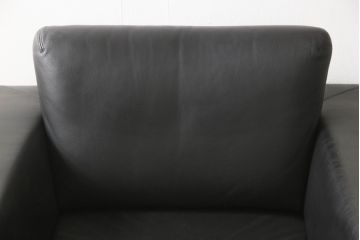 中古　オーストリア製　ヴィットマン(WITTMANN)　本革(レザー)　高級感漂う佇まいが魅力の1人掛けソファ(一人掛け、1P、アームソファ、ラウンジソファ)(R-066415)