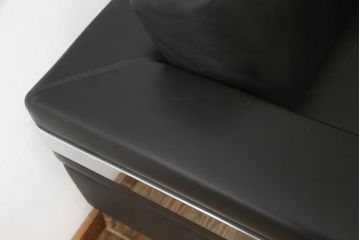 中古　オーストリア製　ヴィットマン(WITTMANN)　本革(レザー)　高級感漂う佇まいが魅力の1人掛けソファ(一人掛け、1P、アームソファ、ラウンジソファ)(R-066415)