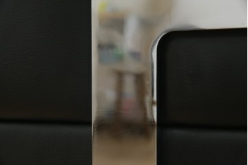 中古　オーストリア製　ヴィットマン(WITTMANN)　本革(レザー)　高級感漂う佇まいが魅力の1人掛けソファ(一人掛け、1P、アームソファ、ラウンジソファ)(R-066415)