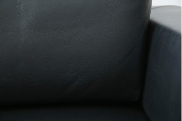 中古　オーストリア製　ヴィットマン(WITTMANN)　本革(レザー)　高級感漂う佇まいが魅力の1人掛けソファ(一人掛け、1P、アームソファ、ラウンジソファ)(R-066415)