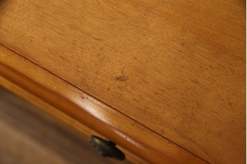中古　横浜ダニエル(daniel)　温かみのある色合いと上品な佇まいが魅力のドレッサーとスツールのセット(鏡台、ミラー、化粧台)(R-066420)