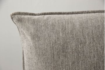 中古　短期使用のため極美品!!　リーン・ロゼ(ligne roset)　ROSETPRADO(ロゼプラド)　2PS　モダンデザインがお洒落な2人掛けソファ(リーンロゼ、二人掛け、デイベッド、ソファベッド)(R-066423)