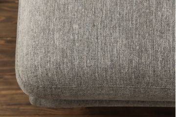 中古　短期使用のため極美品!!　リーン・ロゼ(ligne roset)　ROSETPRADO(ロゼプラド)　2PS　モダンデザインがお洒落な2人掛けソファ(リーンロゼ、二人掛け、デイベッド、ソファベッド)(R-066423)