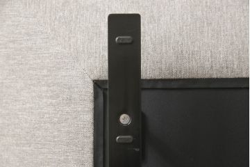 中古　短期使用のため極美品!!　リーン・ロゼ(ligne roset)　ROSETPRADO(ロゼプラド)　2PS　モダンデザインがお洒落な2人掛けソファ(リーンロゼ、二人掛け、デイベッド、ソファベッド)(R-066423)