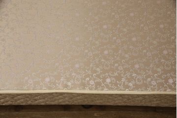 中古　横浜クラシック家具　ダニエル(daniel)　A-610　ニューポートアーリー　クラシカルな寝室づくりにおすすめなシングルベッド(ヘッドボード、マットレス)(R-066424)