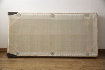 中古　横浜クラシック家具　ダニエル(daniel)　A-610　ニューポートアーリー　クラシカルな寝室づくりにおすすめなシングルベッド(ヘッドボード、マットレス)(R-066425)