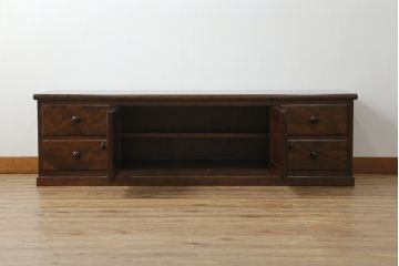 中古　美品!!　松本民芸家具　和・洋どちらのお部屋にも取り入れやすいテレビ台(ローボード、テレビボード、サイドボード、サイドキャビネット、収納棚、戸棚、引き出し、リビングボード)(定価約40万円)(R-066428)