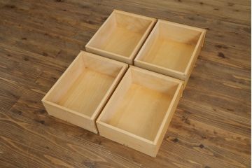 中古　美品!!　松本民芸家具　和・洋どちらのお部屋にも取り入れやすいテレビ台(ローボード、テレビボード、サイドボード、サイドキャビネット、収納棚、戸棚、引き出し、リビングボード)(定価約40万円)(R-066428)