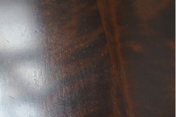 中古　美品!!　松本民芸家具　和・洋どちらのお部屋にも取り入れやすいテレビ台(ローボード、テレビボード、サイドボード、サイドキャビネット、収納棚、戸棚、引き出し、リビングボード)(定価約40万円)(R-066428)