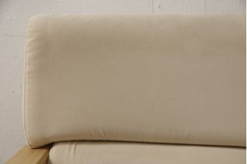 中古　美品　カリモク家具(karimoku)　オーク材　ピュアオーク色　LDチェアー　CS6210　特注ラムースT-5451　肘付食堂椅子　ナチュラルな空間を演出するリビングダイニングソファ(アームソファ、1人掛け、一人掛け、イス)(1脚定価約12万円)(R-066451)