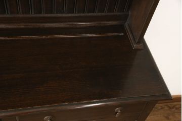 イギリスアンティーク　オーク材　クラシカルな空間づくりにおすすめのカップボード(食器棚、ブックシェルフ、本棚、飾り棚、収納棚、戸棚、キャビネット、英国)(R-066455)