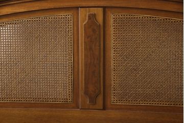 中古　DREXEL HERITAGE(ドレクセルヘリテイジ)　FRANCESCA(フランチェスカ)シリーズ　気品溢れる佇まいが魅力的なダブルベッド(ヘッドボード)(R-066460)
