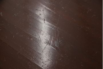 和製アンティーク　前面欅(ケヤキ)材　漆塗り　上品な丸金具がアクセントの庄内箪笥ローボード(テレビ台、テレビボード、引き出し、時代箪笥、収納タンス)(R-066463)