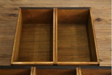 中古　タモ材　黒柿材　和の趣溢れる佇まいが魅力の水屋箪笥サイドボード(テレビ台、テレビボード、収納棚、戸棚、サイドキャビネット、引き出し、食器棚)(R-066470)