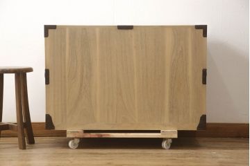 和製アンティーク　上手物!!　総桐材　上品なデザインの金具がアクセントの庄内箪笥ローボード(総桐箪笥、総桐たんす、収納タンス、時代箪笥、引き出し、テレビ台、テレビボード、ローチェスト)(R-066476)
